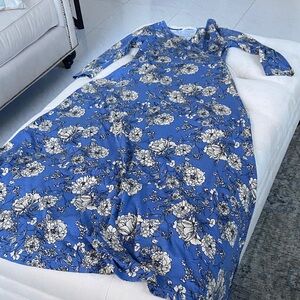 Aphratti Small Floral  Blue Maxi Dress